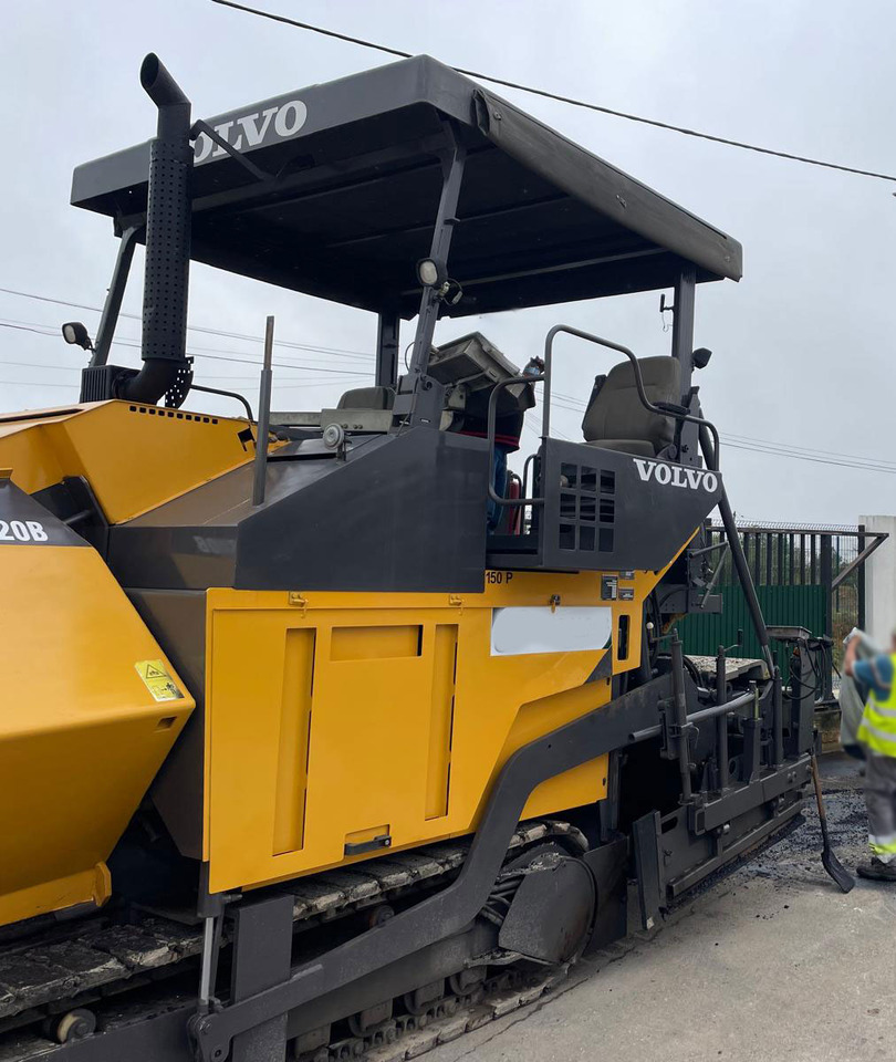 Volvo ABG 8820B - 아스팔트 포장기 : 사진 1 Volvo ABG 8820B - 아스팔트 포장기 : 사진 1