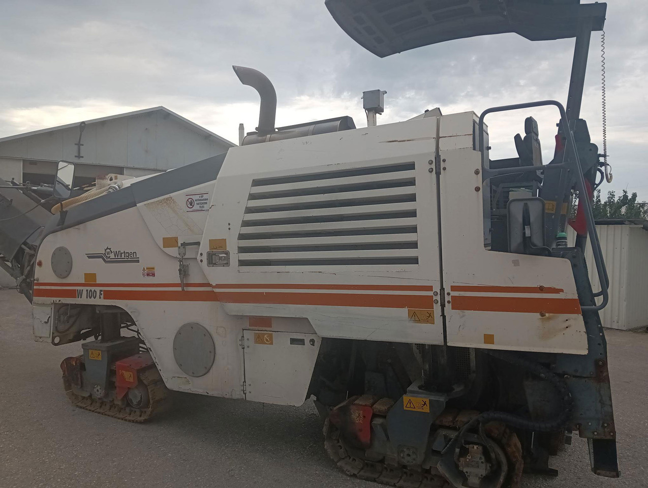 Wirtgen W 100 F - 콜드 플래너 : 사진 2 Wirtgen W 100 F - 콜드 플래너 : 사진 2