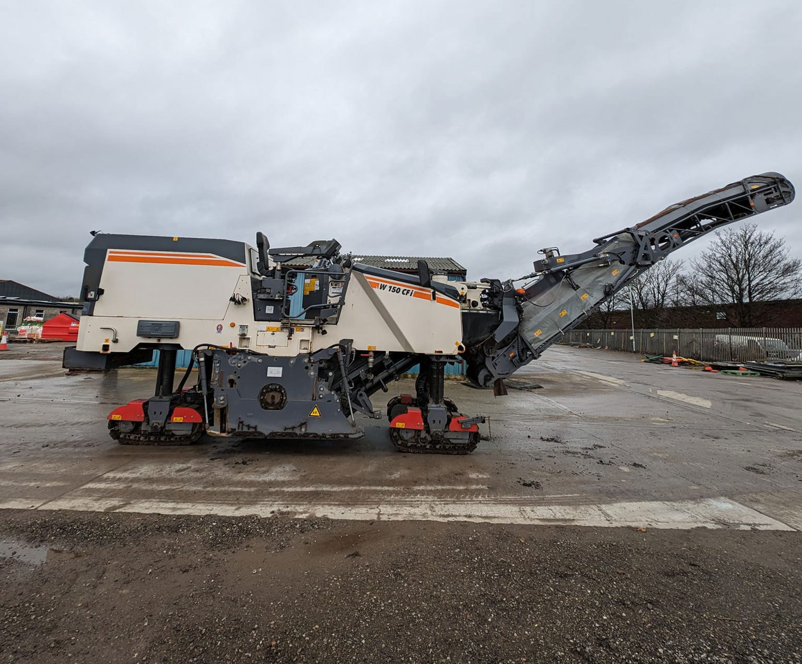Wirtgen W 150 CFI - 콜드 플래너 : 사진 2 Wirtgen W 150 CFI - 콜드 플래너 : 사진 2