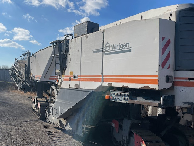 Wirtgen W 220 - 콜드 플래너 : 사진 4 Wirtgen W 220 - 콜드 플래너 : 사진 4