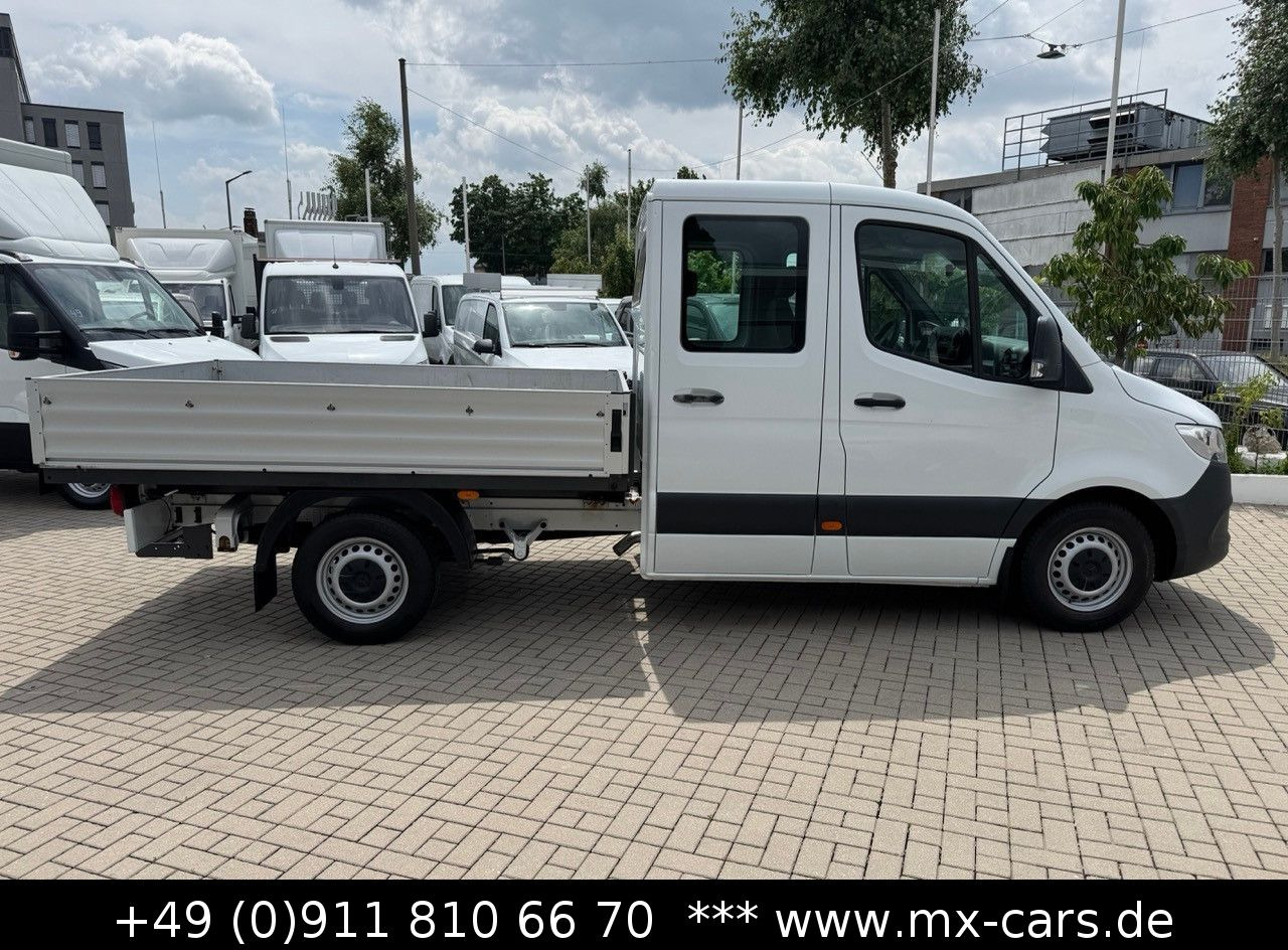 Mercedes-Benz Sprinter 211 CDi Doka Pritsche 6 Sitze No.311-50 - 플랫베드 밴, 콤비 밴 : 사진 4 Mercedes-Benz Sprinter 211 CDi Doka Pritsche 6 Sitze No.311-50 - 플랫베드 밴, 콤비 밴 : 사진 4