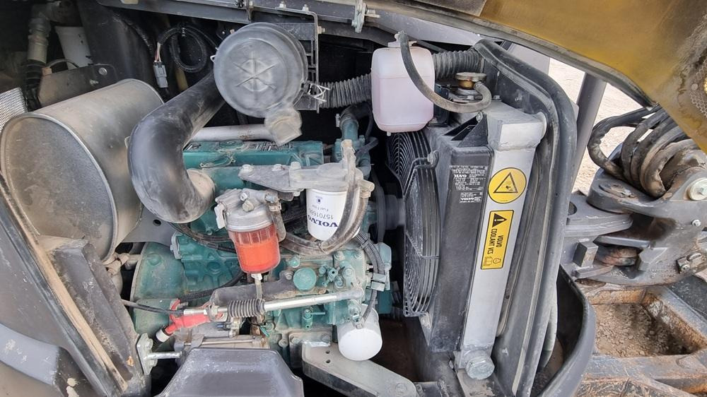 Volvo ECR35D - 미니 굴삭기 : 사진 5 Volvo ECR35D - 미니 굴삭기 : 사진 5