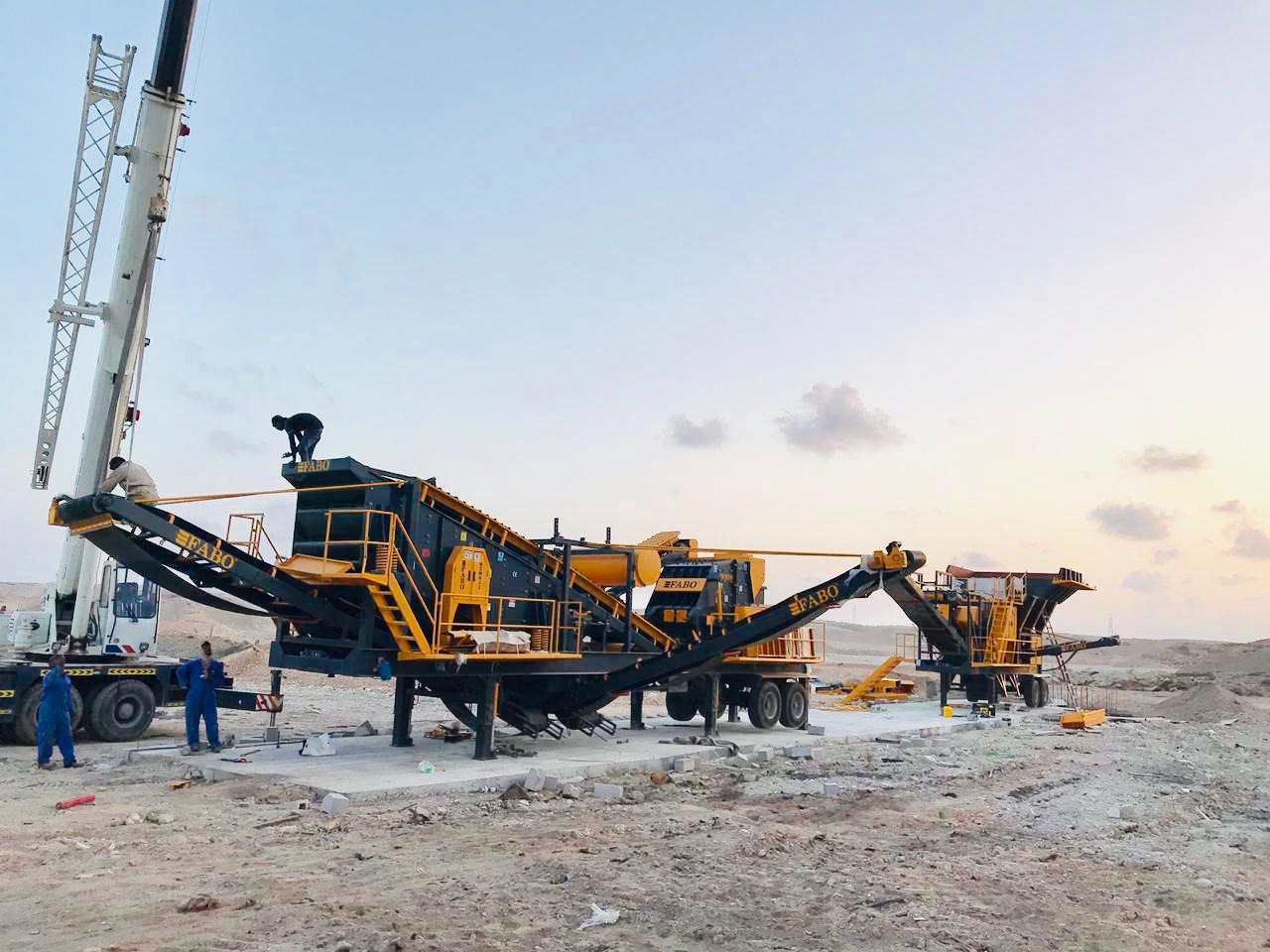 FABO Mobile jaw crusher - 조 크러셔 : 사진 1 FABO Mobile jaw crusher - 조 크러셔 : 사진 1