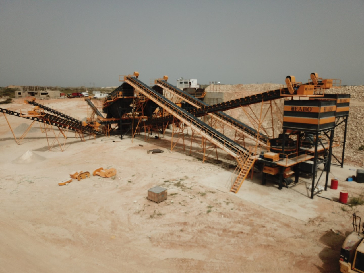FABO crusher - stone crusher - crushers - 크러셔 : 사진 2 FABO crusher - stone crusher - crushers - 크러셔 : 사진 2