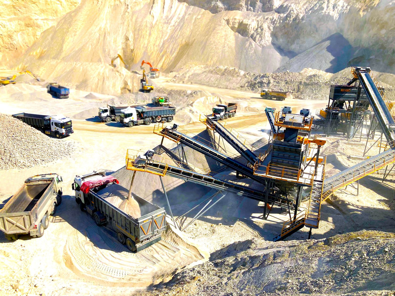 FABO crusher - stone crusher - crushers - 크러셔 : 사진 2 FABO crusher - stone crusher - crushers - 크러셔 : 사진 2