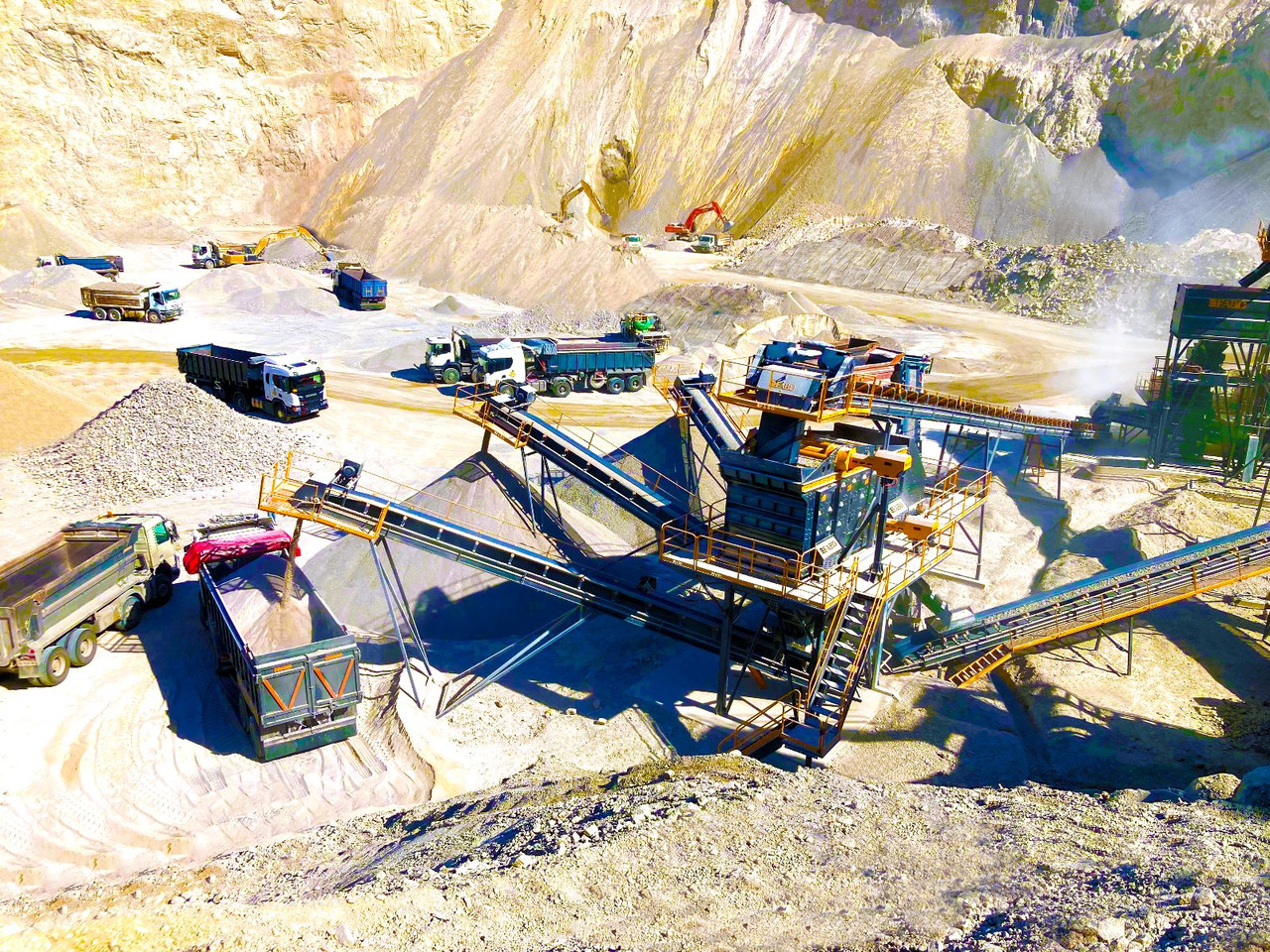 FABO crusher - stone crusher - crushers - 크러셔 : 사진 1 FABO crusher - stone crusher - crushers - 크러셔 : 사진 1