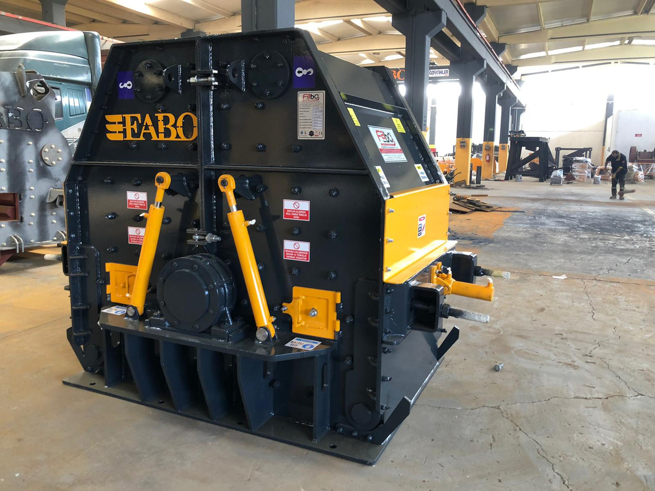 FABO impact crusher - 임팩트 크러셔 : 사진 2 FABO impact crusher - 임팩트 크러셔 : 사진 2