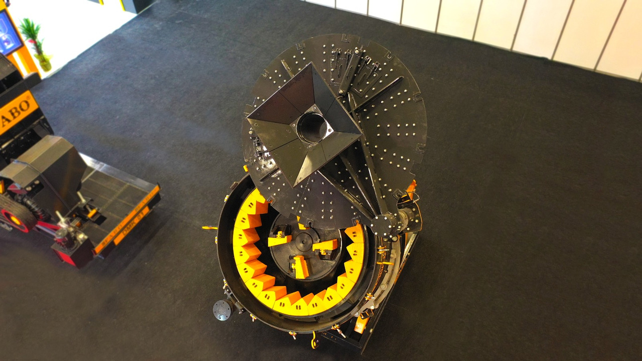 FABO impact crusher - 임팩트 크러셔 : 사진 4 FABO impact crusher - 임팩트 크러셔 : 사진 4