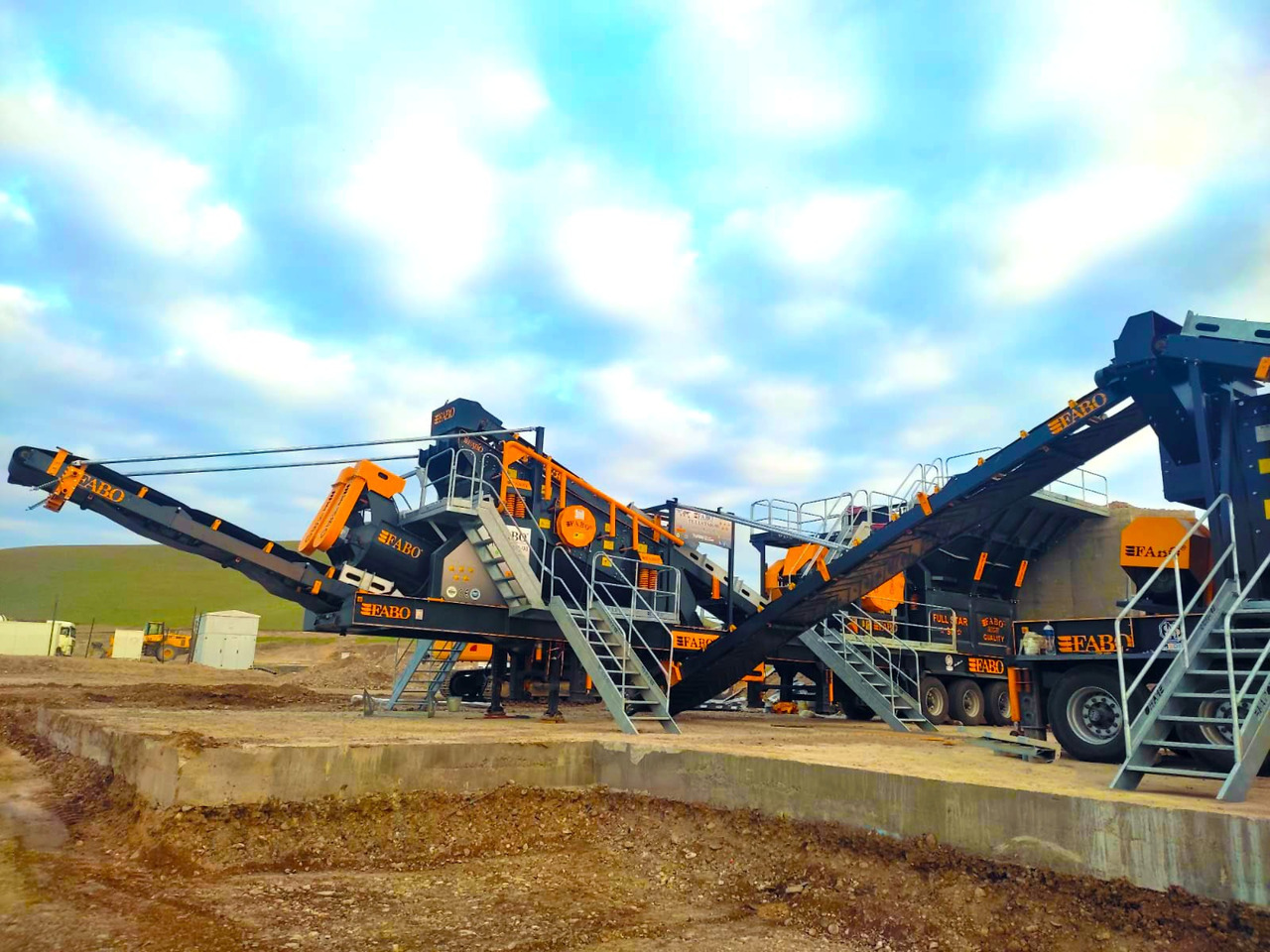 FABO mining machinery - crushing plant - 광산 기계 : 사진 3 FABO mining machinery - crushing plant - 광산 기계 : 사진 3