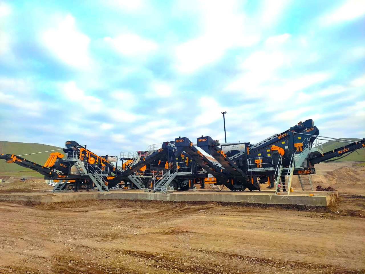 FABO mining machinery - crushing plant - 광산 기계 : 사진 5 FABO mining machinery - crushing plant - 광산 기계 : 사진 5