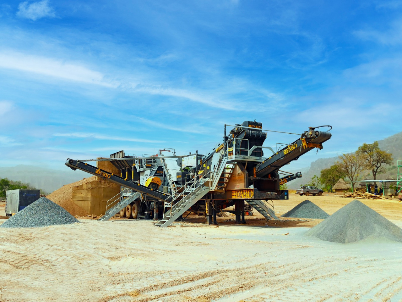 FABO mining machinery - crushing plant - 광산 기계 : 사진 1 FABO mining machinery - crushing plant - 광산 기계 : 사진 1