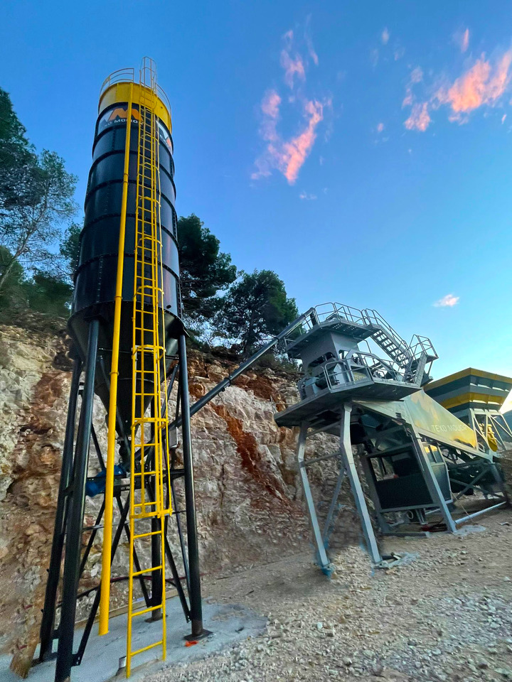 FABO mobile concrete batching plant - 콘크리트 플랜트 : 사진 2 FABO mobile concrete batching plant - 콘크리트 플랜트 : 사진 2