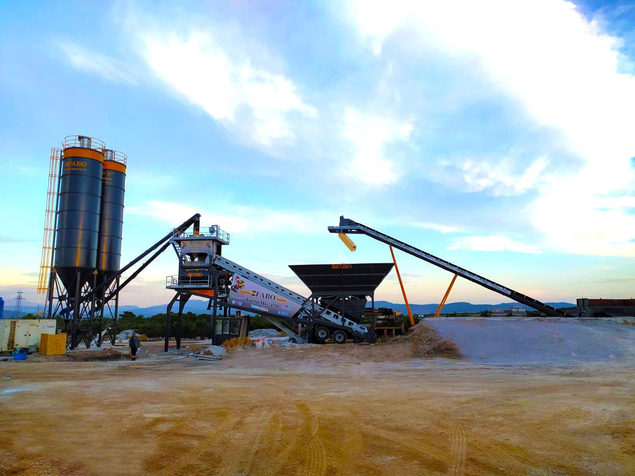 FABO mobile concrete batching plant - 콘크리트 플랜트 : 사진 5 FABO mobile concrete batching plant - 콘크리트 플랜트 : 사진 5