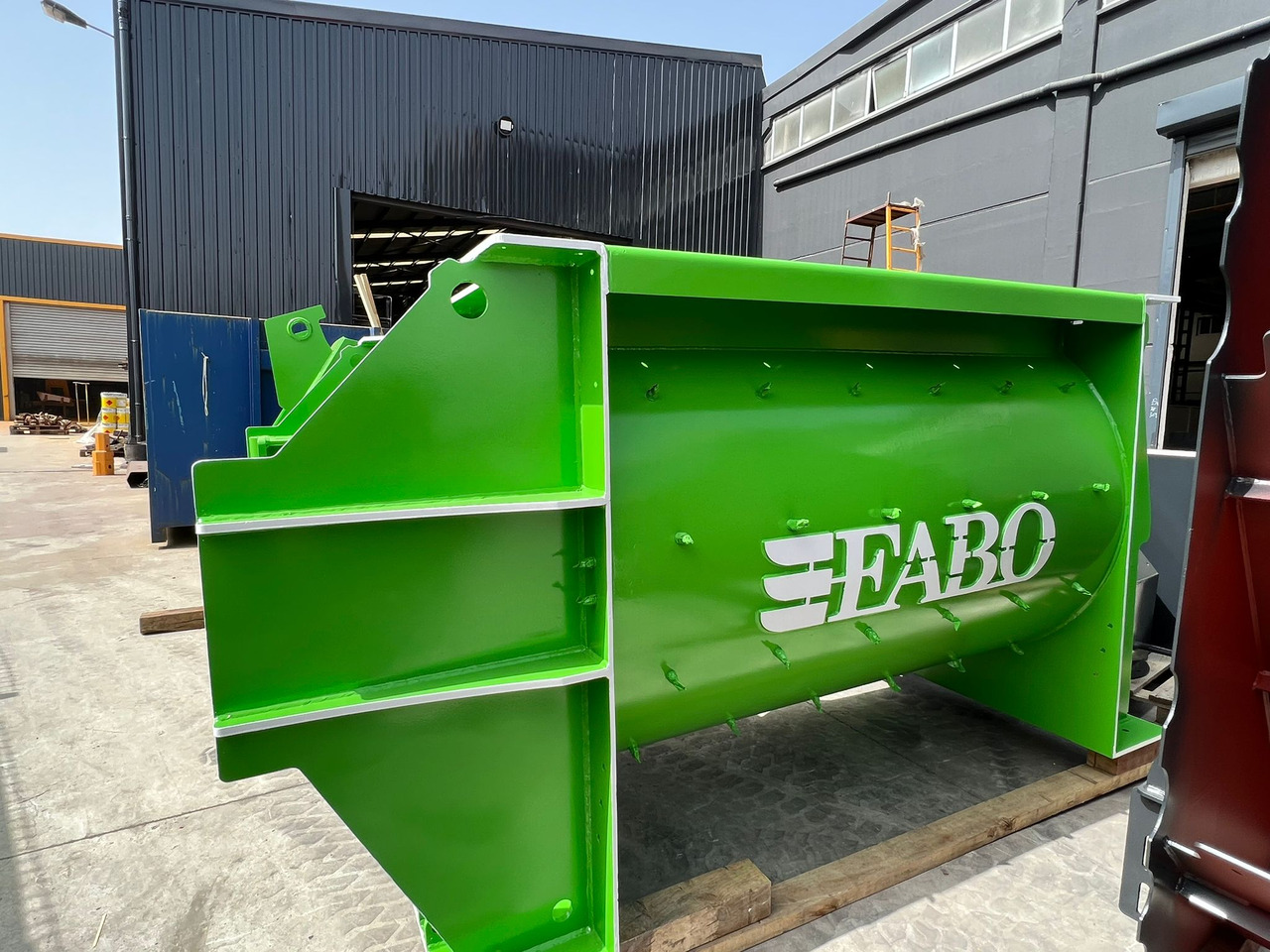 FABO twin shaft mixer - 콘크리트 믹서 : 사진 1 FABO twin shaft mixer - 콘크리트 믹서 : 사진 1