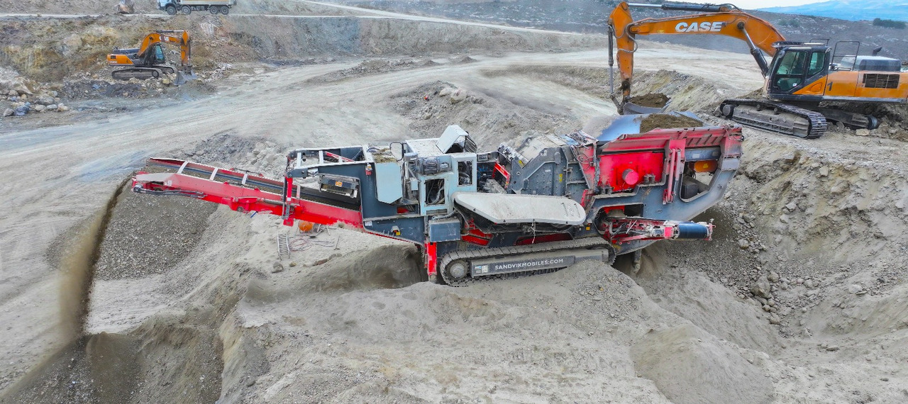 SANDVIK Mobile crusher - 모바일 크러셔 : 사진 1 SANDVIK Mobile crusher - 모바일 크러셔 : 사진 1