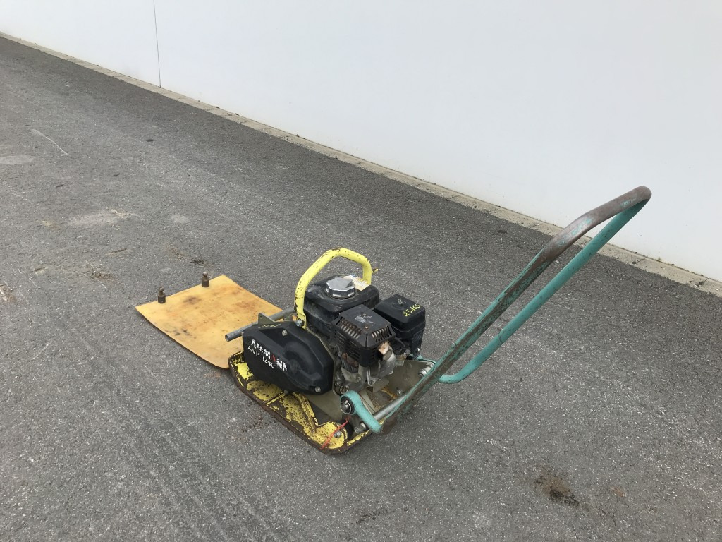 Ammann Rüttelplatte AVP 1240 Gummimatte - 진동판 : 사진 2 Ammann Rüttelplatte AVP 1240 Gummimatte - 진동판 : 사진 2