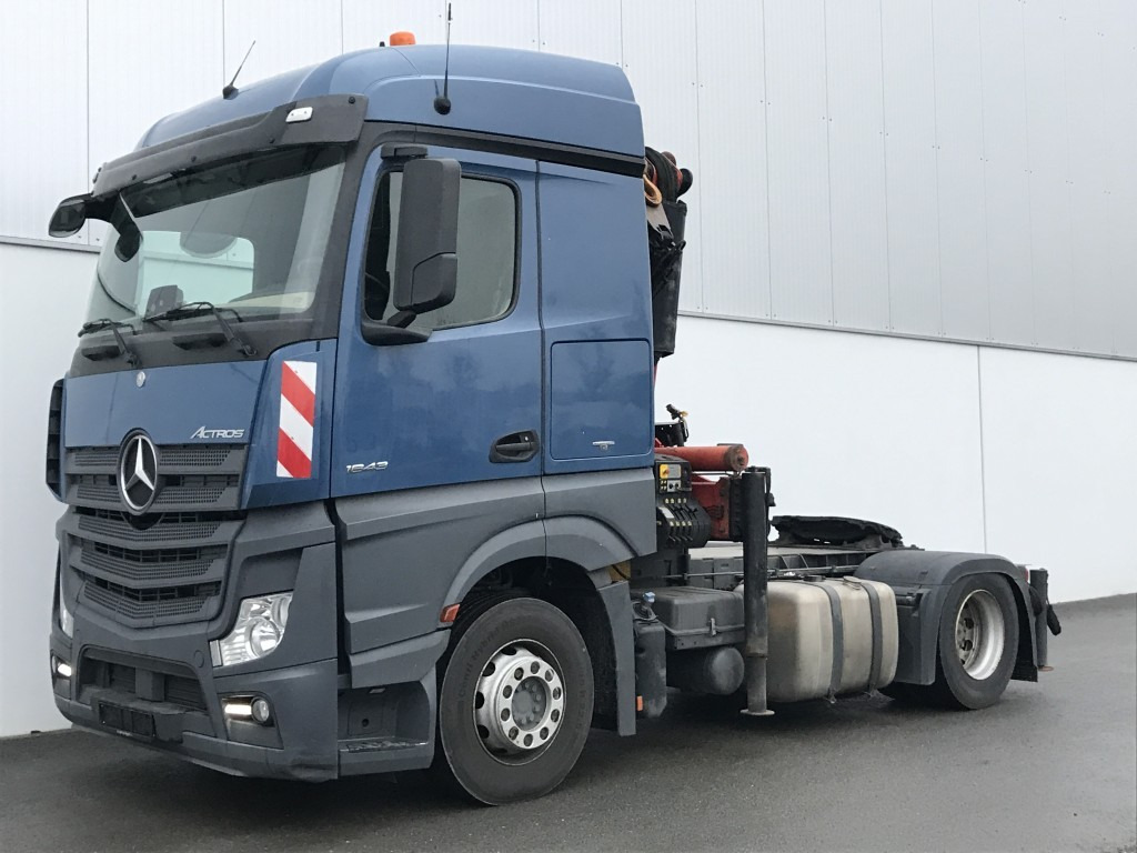 MERCEDES-BENZ Actros 1843 LS Kran Palfinger PK 23002 4 Punkt Abstützung - 트랙터 유닛 : 사진 2 MERCEDES-BENZ Actros 1843 LS Kran Palfinger PK 23002 4 Punkt Abstützung - 트랙터 유닛 : 사진 2
