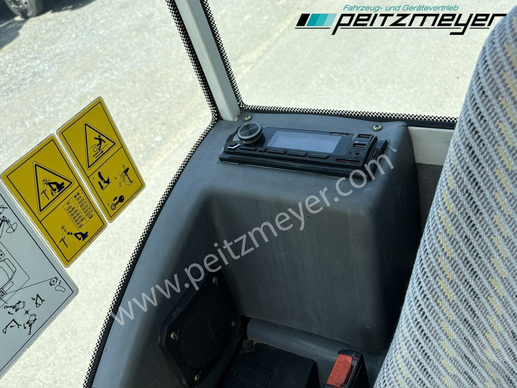 미니 굴삭기 TEREX MINIBAGGER TC 35 mit hydr. Schwenklöffel 1.300 mm : 사진 36 미니 굴삭기 TEREX MINIBAGGER TC 35 mit hydr. Schwenklöffel 1.300 mm : 사진 36