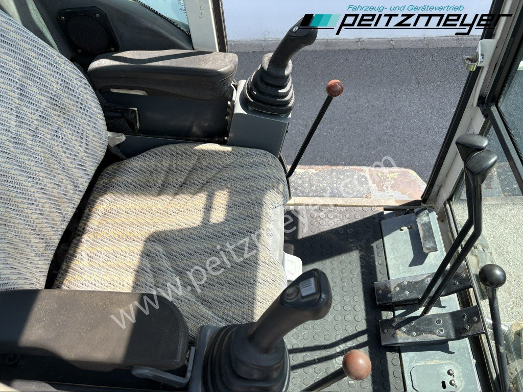 미니 굴삭기 TEREX MINIBAGGER TC 35 mit hydr. Schwenklöffel 1.300 mm : 사진 32 미니 굴삭기 TEREX MINIBAGGER TC 35 mit hydr. Schwenklöffel 1.300 mm : 사진 32