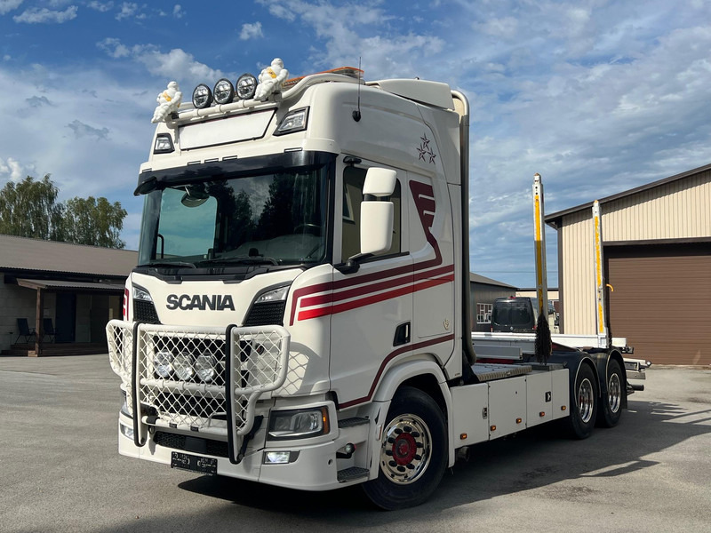 Scania R730 B6X4NB - 목재 트럭, 크레인 트럭 : 사진 1 Scania R730 B6X4NB - 목재 트럭, 크레인 트럭 : 사진 1
