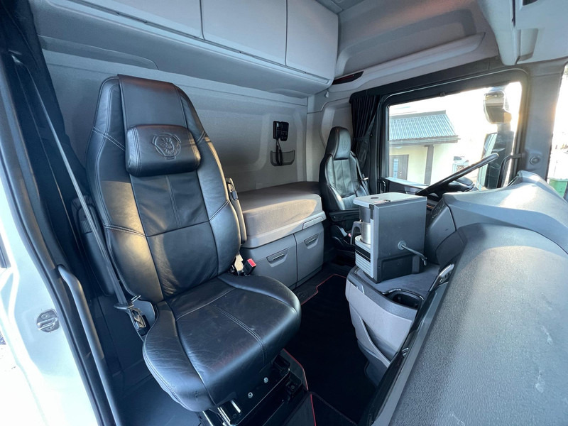 트랙터 유닛 Scania S500 A6X2NB : 사진 14