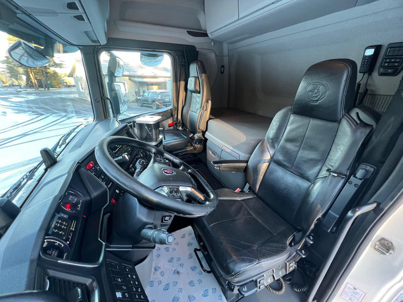 트랙터 유닛 Scania S500 A6X2NB : 사진 9