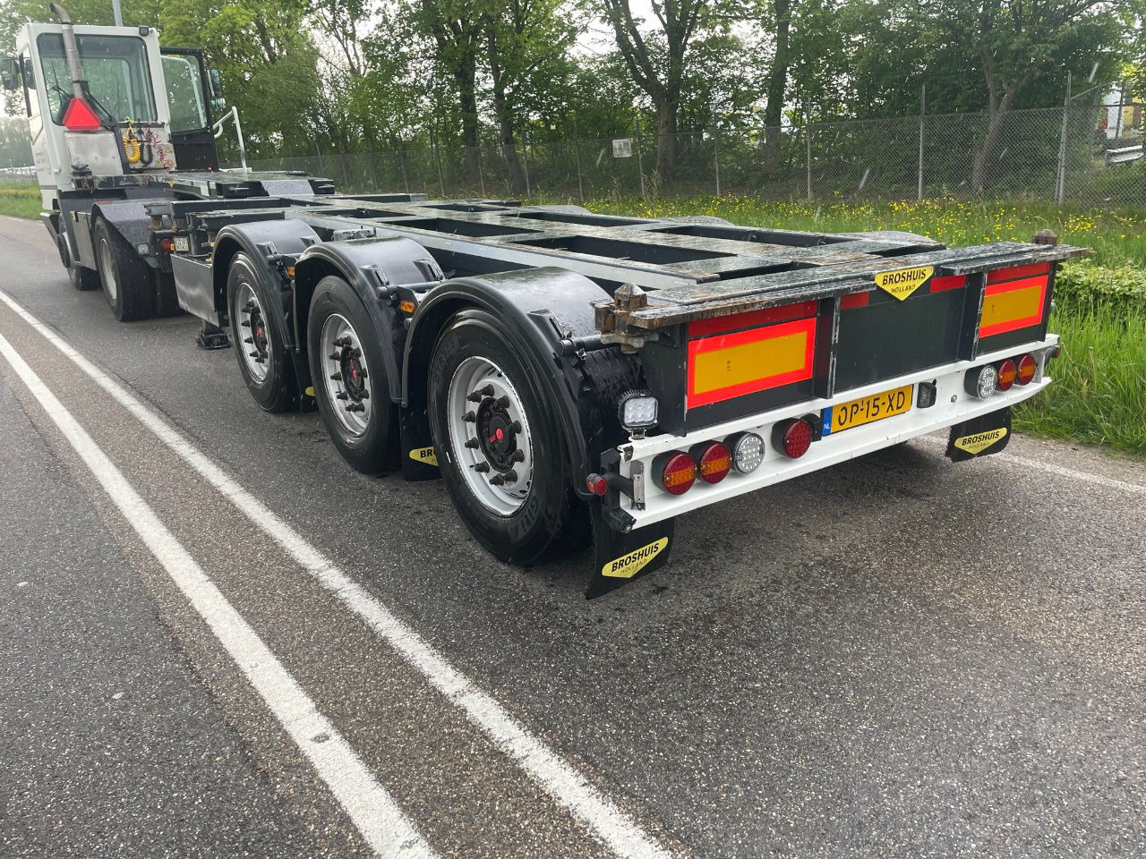 Broshuis Mfcc 20-30-40-45 FT HC / Disc brakes / Lifting axle / led / NL trailer/ - 컨테이너 운반 장치/ 스와프 보디 세미 트레일러 : 사진 3 Broshuis Mfcc 20-30-40-45 FT HC / Disc brakes / Lifting axle / led / NL trailer/ - 컨테이너 운반 장치/ 스와프 보디 세미 트레일러 : 사진 3