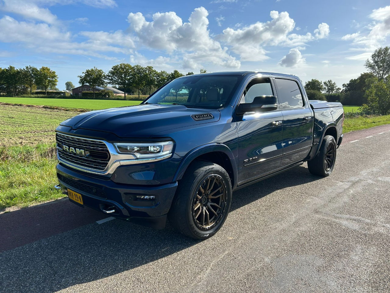 Dodge Ram Pick Up 1500 5.7 V8 4x4 Creb Cab Limeted Hemi Etorque - 픽업트럭 : 사진 3 Dodge Ram Pick Up 1500 5.7 V8 4x4 Creb Cab Limeted Hemi Etorque - 픽업트럭 : 사진 3