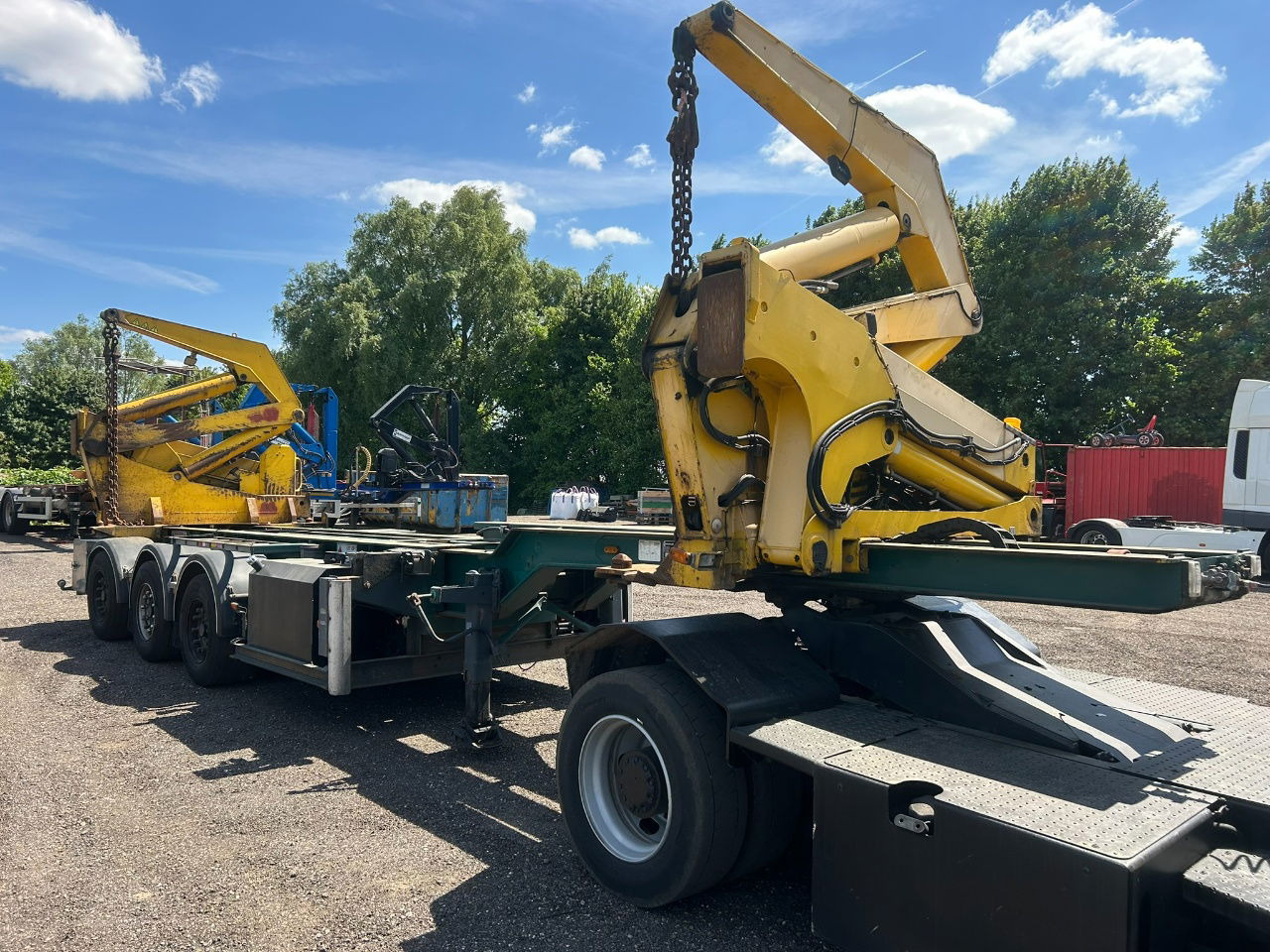 Hammar 195 HC / 20 ft, 2 x 20 ft 40 ft HC, power pack Diesel, Wireless controller 2 x, telescopic chassis - 컨테이너 운반 장치/ 스와프 보디 세미 트레일러 : 사진 2 Hammar 195 HC / 20 ft, 2 x 20 ft 40 ft HC, power pack Diesel, Wireless controller 2 x, telescopic chassis - 컨테이너 운반 장치/ 스와프 보디 세미 트레일러 : 사진 2