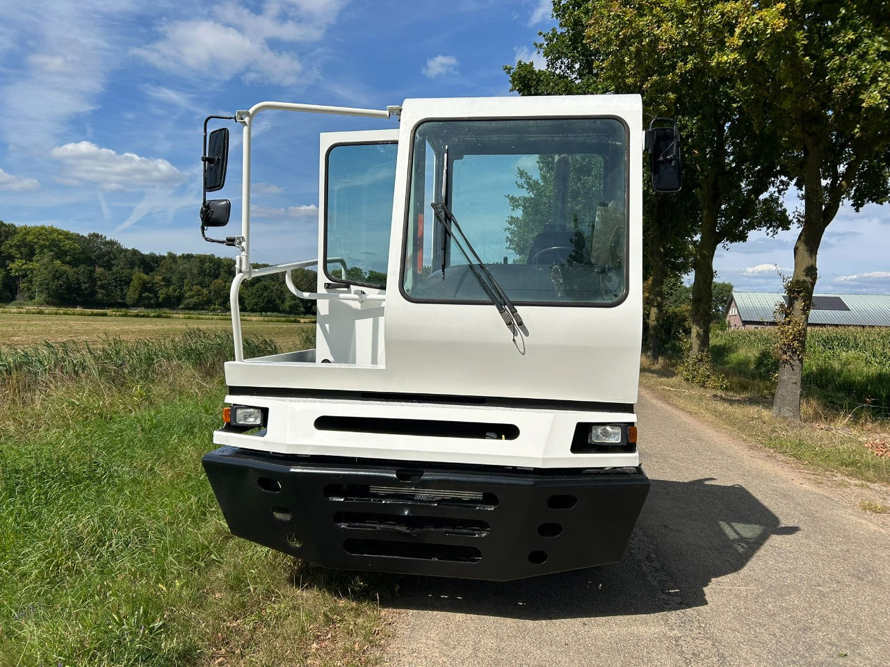 Terberg YT 182 terminal truck / Airco / Naafreductie / Cummins 173 kw - 터미널 트랙터 : 사진 2 Terberg YT 182 terminal truck / Airco / Naafreductie / Cummins 173 kw - 터미널 트랙터 : 사진 2