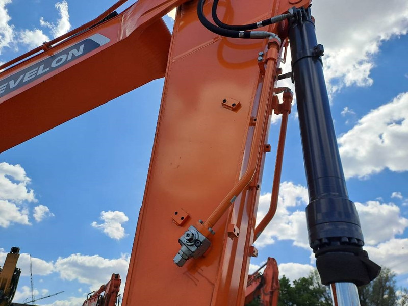 신규 크롤러 굴삭기 Doosan DX225LC-7M : 사진 9