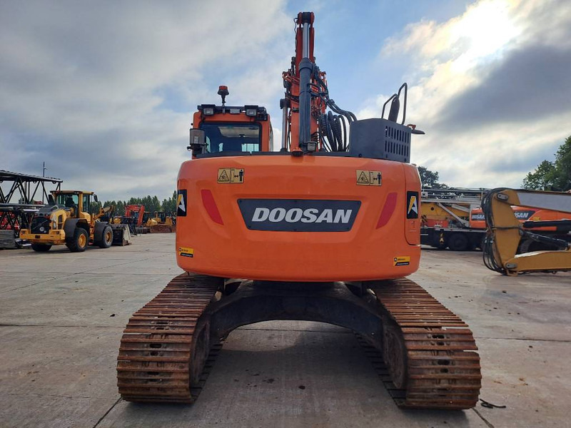 Doosan DX235LCR-5 - 크롤러 굴삭기 : 사진 3 Doosan DX235LCR-5 - 크롤러 굴삭기 : 사진 3