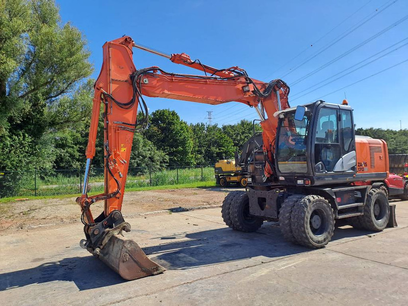 휠 굴삭기 Hitachi ZX 170 W-5 B : 사진 7