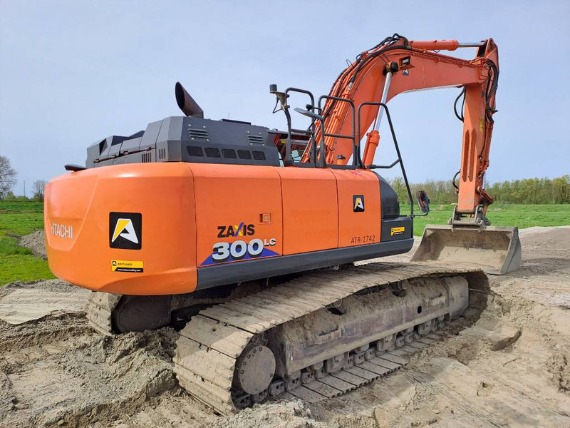 Hitachi ZX300LC-6 (Trimble Prepared) - 크롤러 굴삭기 : 사진 4 Hitachi ZX300LC-6 (Trimble Prepared) - 크롤러 굴삭기 : 사진 4