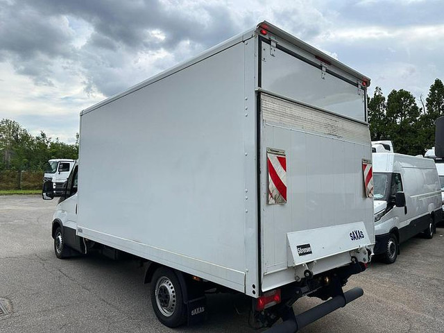 Iveco 35S16 - 박스 밴 : 사진 4 Iveco 35S16 - 박스 밴 : 사진 4