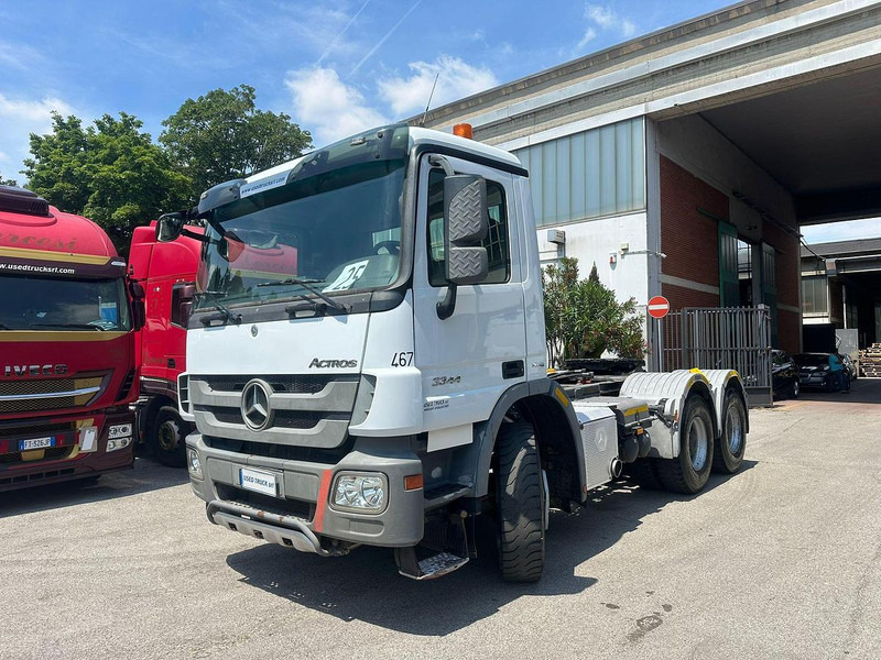 Mercedes-Benz ACTROS 3344 - 트랙터 유닛 : 사진 1 Mercedes-Benz ACTROS 3344 - 트랙터 유닛 : 사진 1