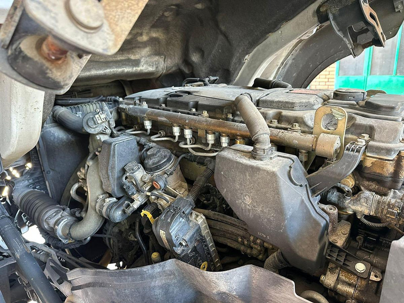 캡 새시 트럭 Mercedes-Benz Atego 13.23 : 사진 8