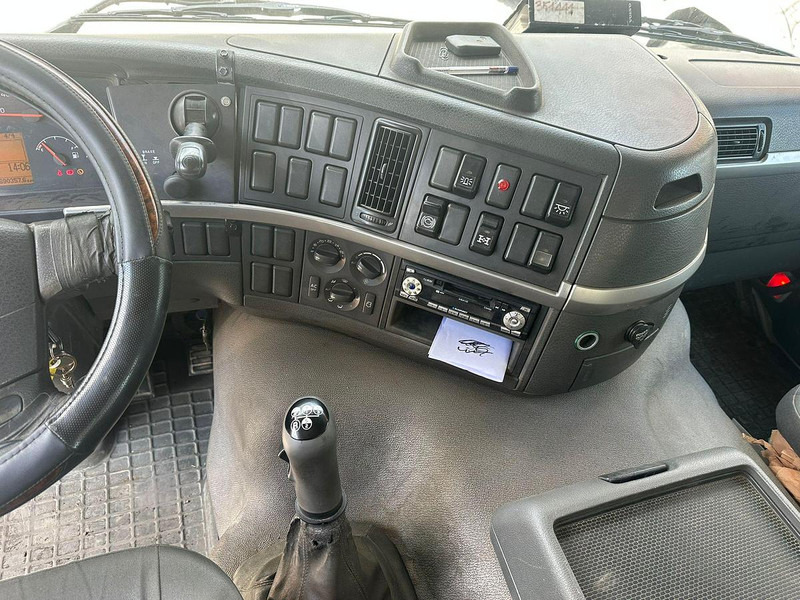 덤프트럭 Volvo FM 420 : 사진 16