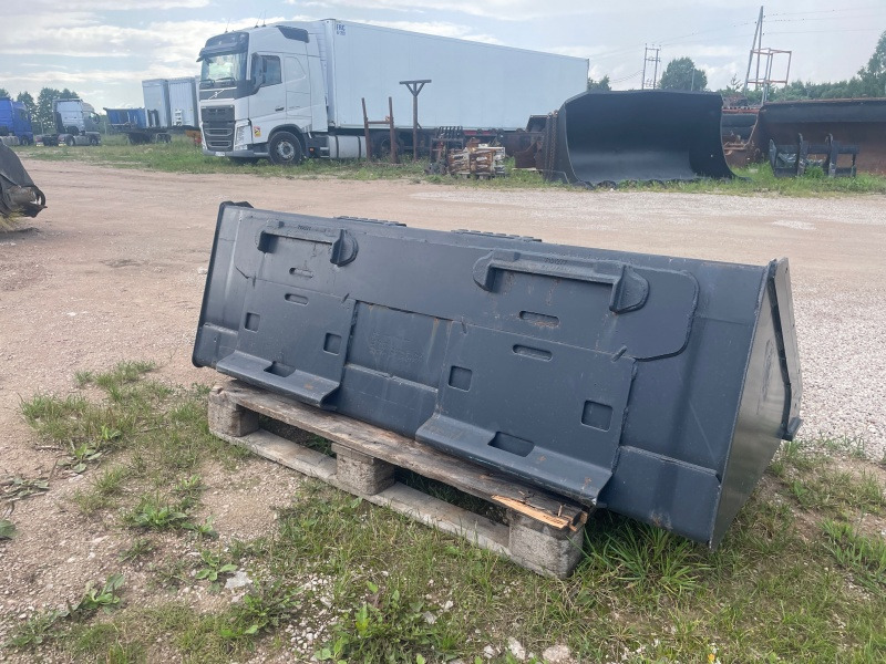BOBCAT 1730mm - 버킷 스키드 스티어 로더 용 : 사진 4 BOBCAT 1730mm - 버킷 스키드 스티어 로더 용 : 사진 4