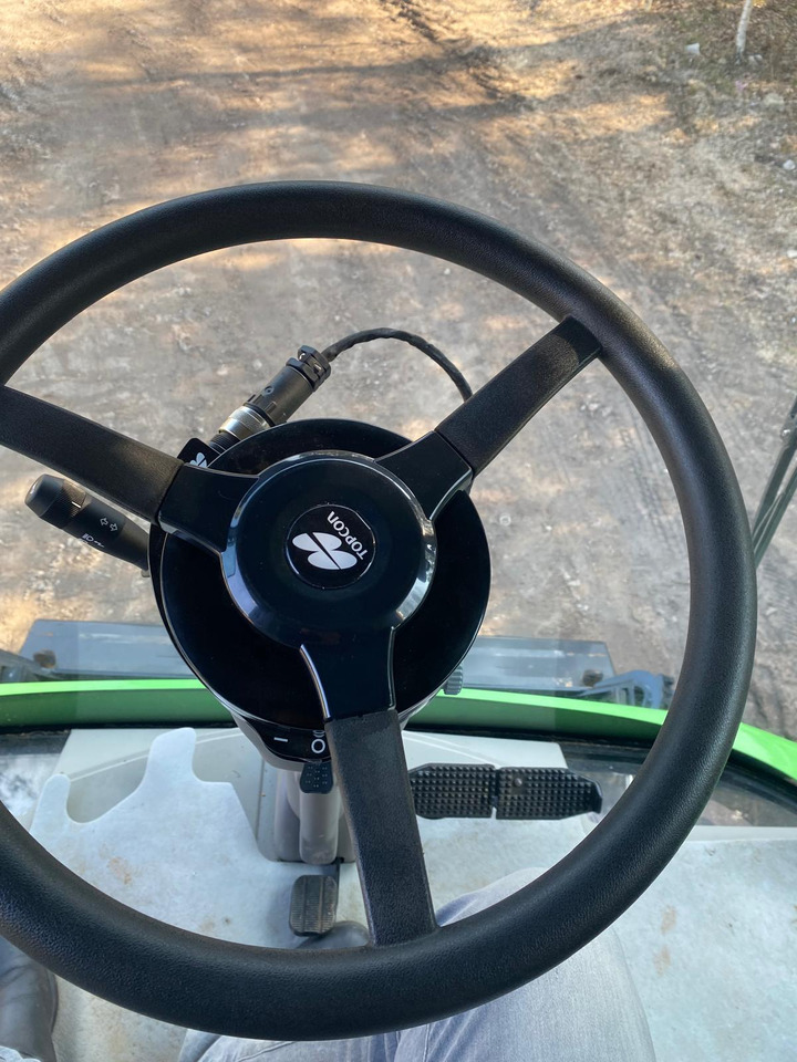 DEUTZ FAHR C6305 TS with DH630R NEW/UNUSED - 콤바인 수확기 : 사진 5 DEUTZ FAHR C6305 TS with DH630R NEW/UNUSED - 콤바인 수확기 : 사진 5