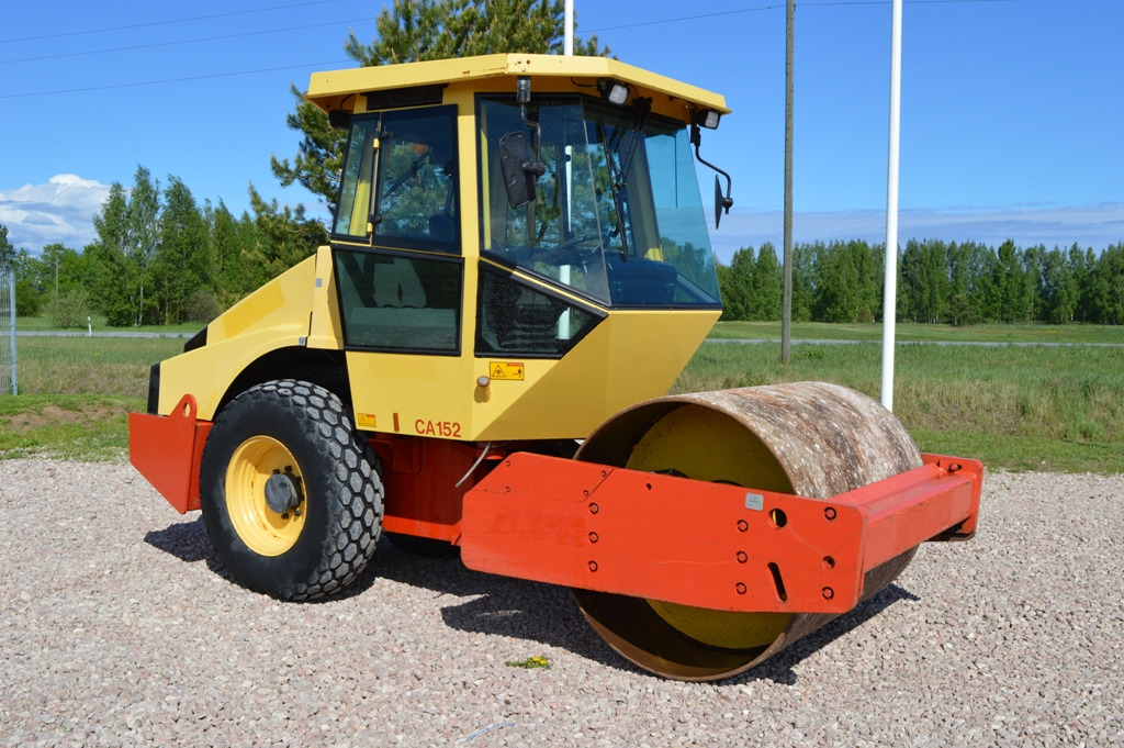 DYNAPAC CA152D - 롤러 : 사진 2 DYNAPAC CA152D - 롤러 : 사진 2