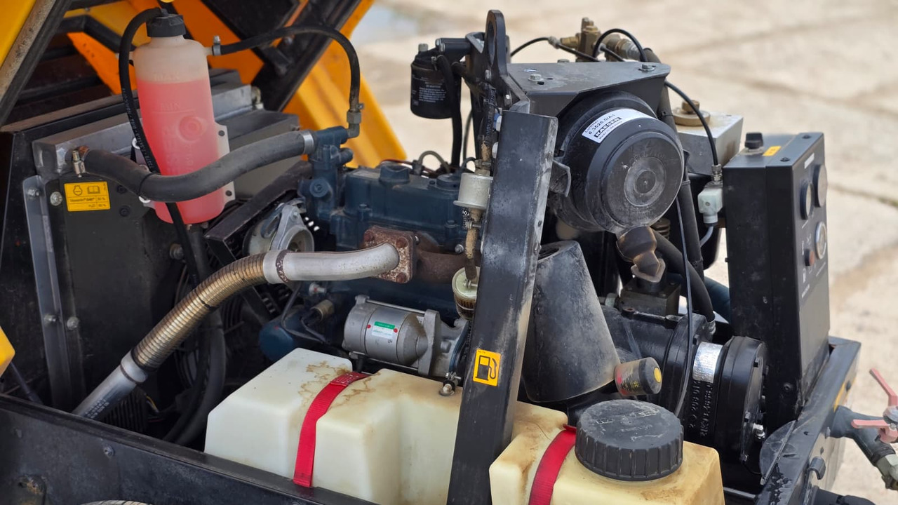 KAESER M20 PE - 공기 압축기 : 사진 5 KAESER M20 PE - 공기 압축기 : 사진 5