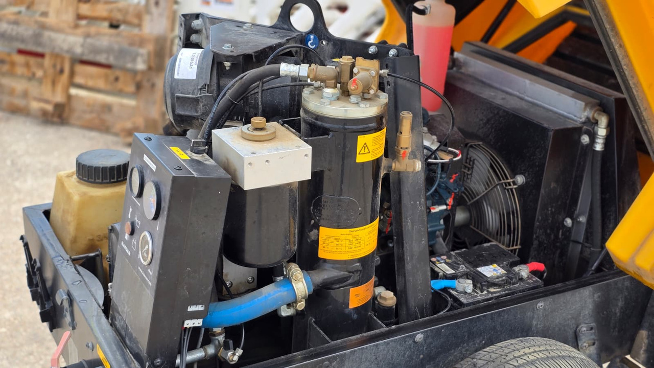 KAESER M20 PE - 공기 압축기 : 사진 4 KAESER M20 PE - 공기 압축기 : 사진 4