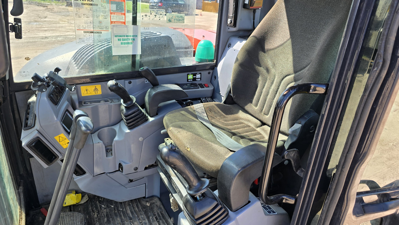 산림용 트랙터 Kubota KX080-4, AXER 540 : 사진 6 산림용 트랙터 Kubota KX080-4, AXER 540 : 사진 6