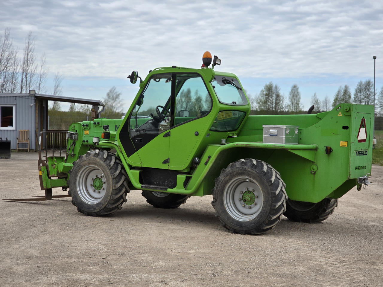 MERLO P40.14 K - 망원형 휠 로더 : 사진 4 MERLO P40.14 K - 망원형 휠 로더 : 사진 4