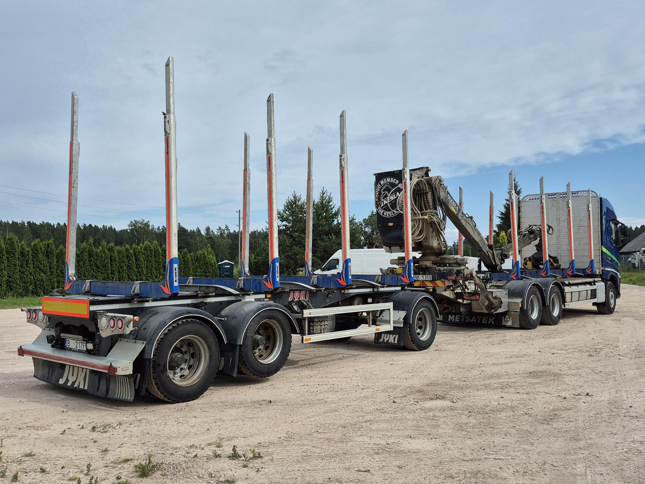 VOLVO FH500 JYKI V31 Kesla - 목재 트럭 : 사진 3 VOLVO FH500 JYKI V31 Kesla - 목재 트럭 : 사진 3