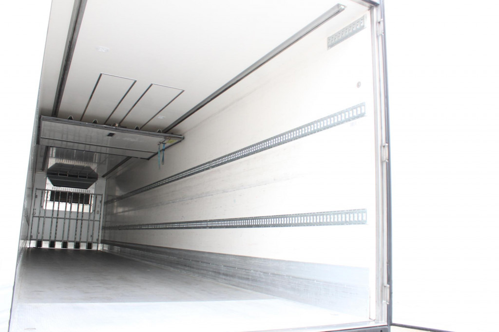 Chereau CV 1550 Strom 2,60h TW Liftachse FRC - 냉동 세미 트레일러 : 사진 2 Chereau CV 1550 Strom 2,60h TW Liftachse FRC - 냉동 세미 트레일러 : 사진 2