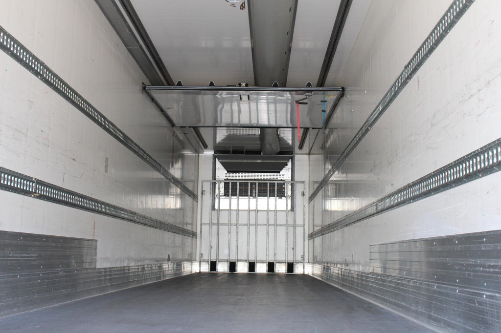 Chereau CV 1950Mt. 2,65h Strom Bi-Multi-Temp. TW LBW FRC - 냉동 세미 트레일러 : 사진 3 Chereau CV 1950Mt. 2,65h Strom Bi-Multi-Temp. TW LBW FRC - 냉동 세미 트레일러 : 사진 3