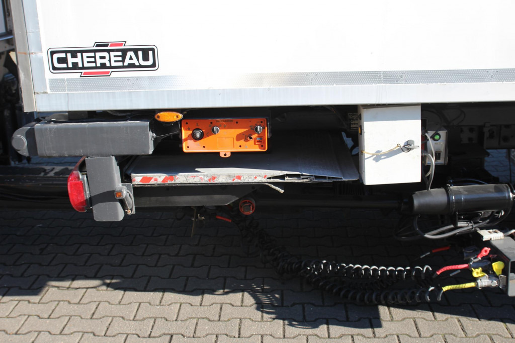 Daf CF 480 CS 950 Strom Schlafkabine Durchlade ZUG! - 냉동탑차 : 사진 5 Daf CF 480 CS 950 Strom Schlafkabine Durchlade ZUG! - 냉동탑차 : 사진 5