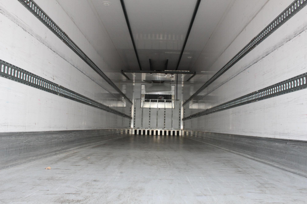 Lamberet CV 1550 Aluboden BPW TW FRC Liftachse - 냉동 세미 트레일러 : 사진 3 Lamberet CV 1550 Aluboden BPW TW FRC Liftachse - 냉동 세미 트레일러 : 사진 3
